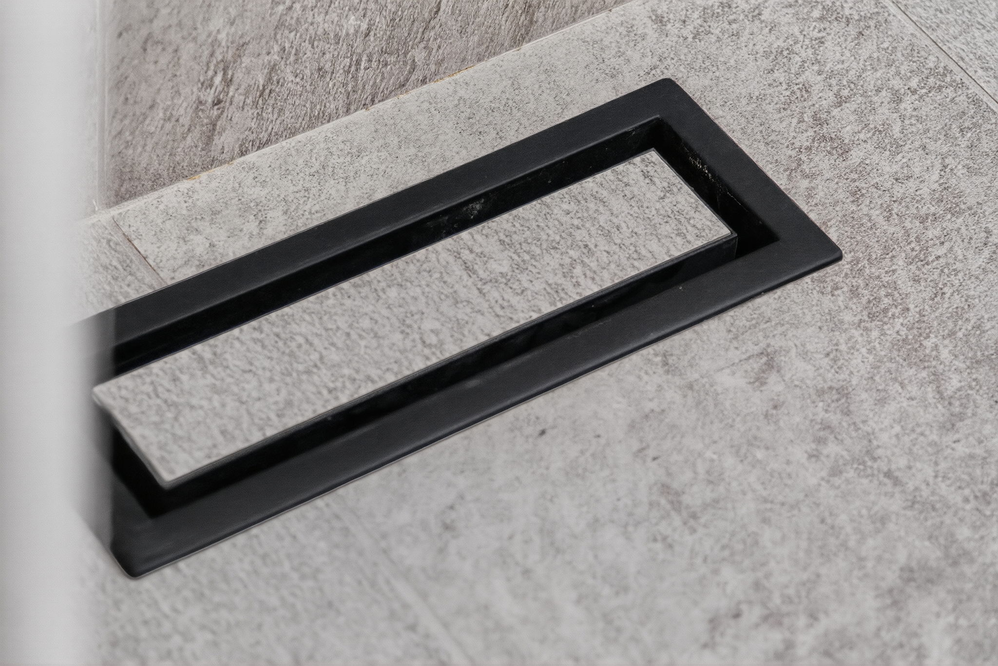 Fireplace feature and flooring - full interior renovation Mississauga