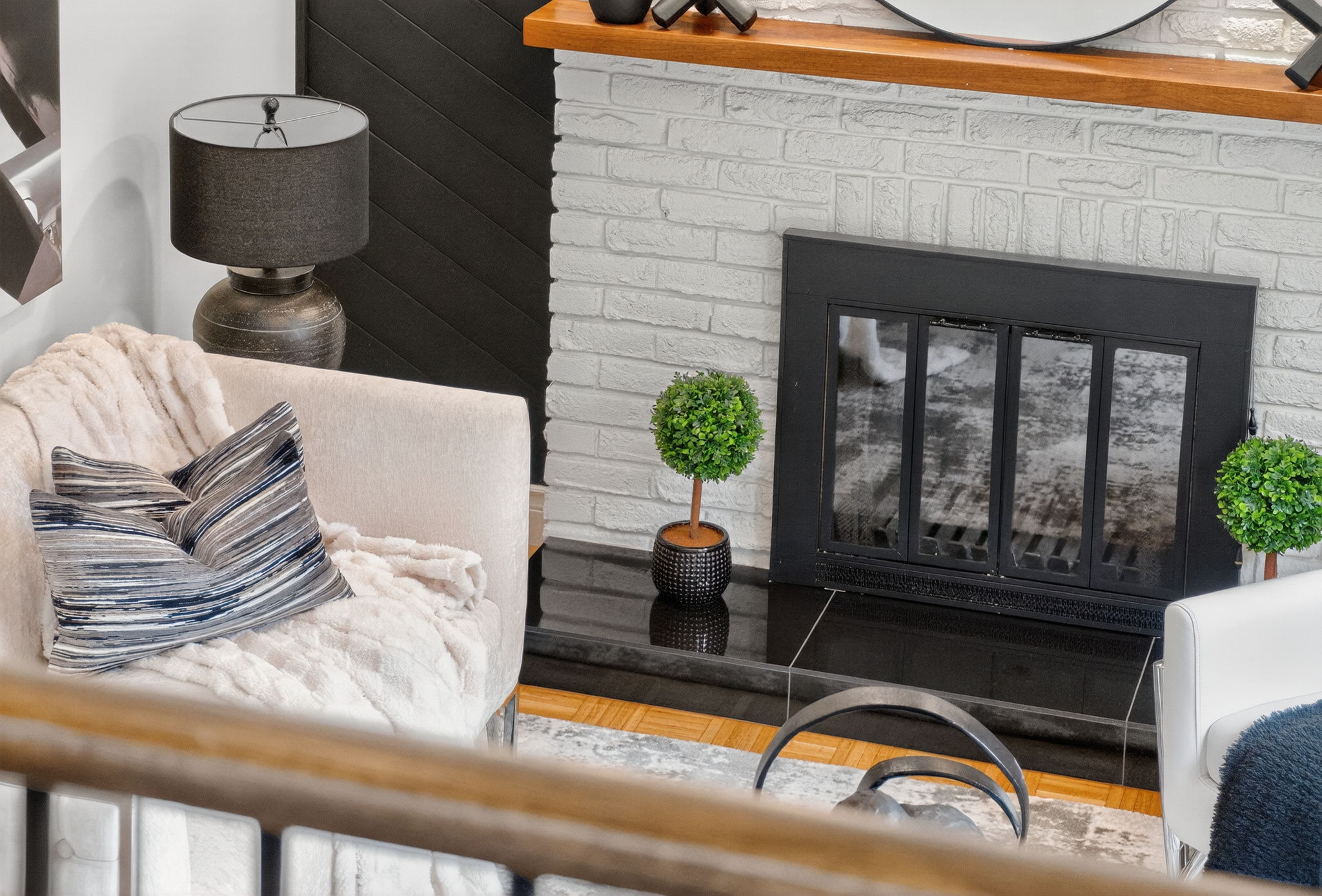 Full interior renovation - flooring and tile - Mississauga home